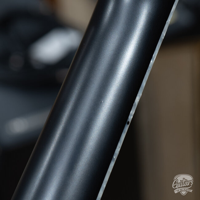 ESP E-II Horizon NT-7B Hipshot 7-String Baritone w/ Case – Black Satin (B-stock)