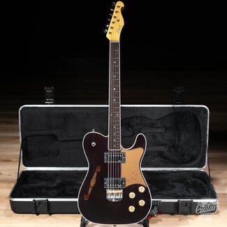 Elliott Guitars Elliott Raven Standard Spruce Top Semi-Hollow Guitar – Ruby Red Slipper