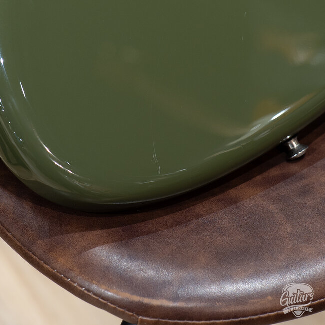 2021 Fender Player Jazzmaster CME Exclusive w/ Case – Olive Drab