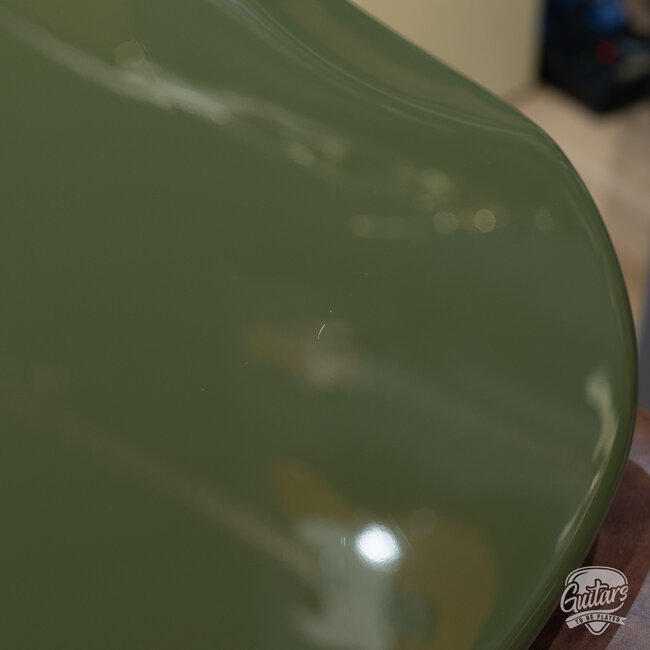 2021 Fender Player Jazzmaster CME Exclusive w/ Case – Olive Drab