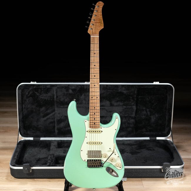 Xotic XSC-2 Swamp Ash HSS S-Style w/ Roasted Flame Maple Neck – Surf Green