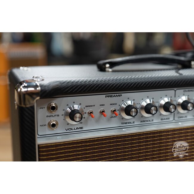 Amplified Nation Bombshell Overdrive 50W Head & 112 Cab – Carbon Fiber