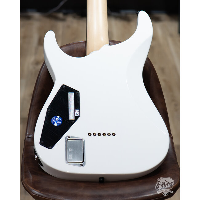 ESP E-II M-I NT Neck Thru Fishman Guitar w/ Case – Snow White (B-stock)