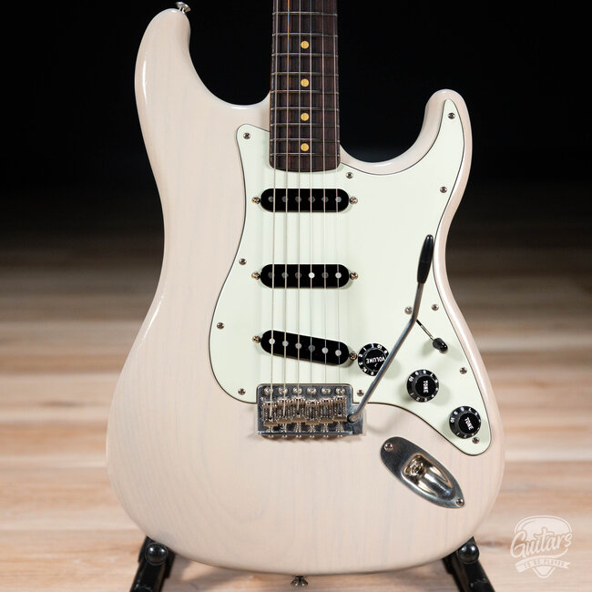 LsL Instruments Saticoy ERA SSS w/ LsL Pickups – Vintage Cream