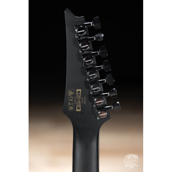 Ibanez K7YIN Munky Korn Signature 7-String Guitar w/Bag – Matte Black