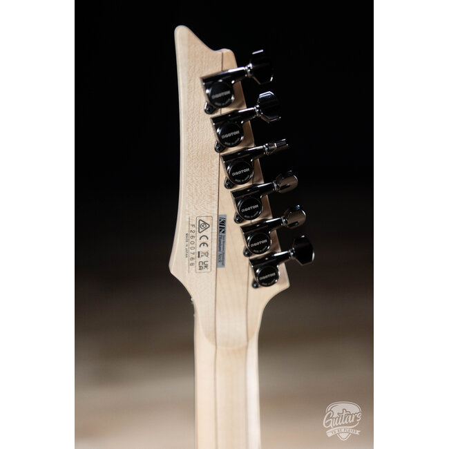 Ibanez S6670SK Prestige Electric Guitar w/Case - Dark Ultramarine Blue