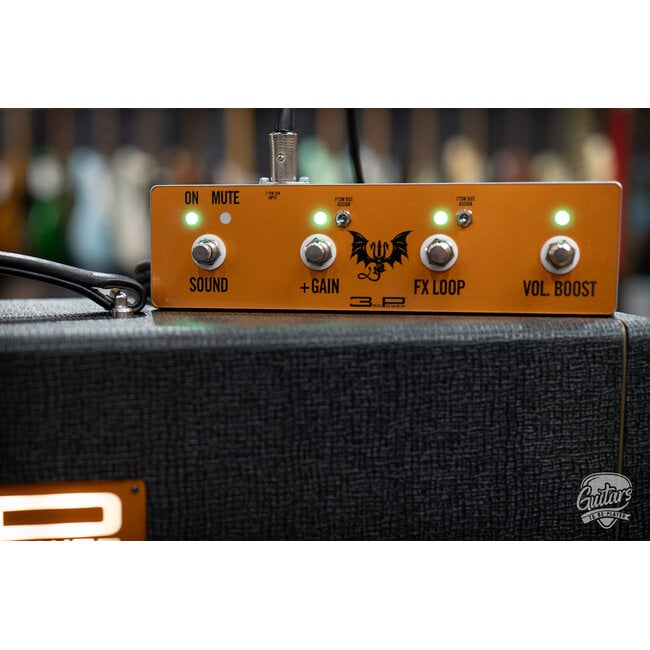 3rd Power Dragon Phantom DRGN 100 Amp Head & 212 Cab – Black & Gold