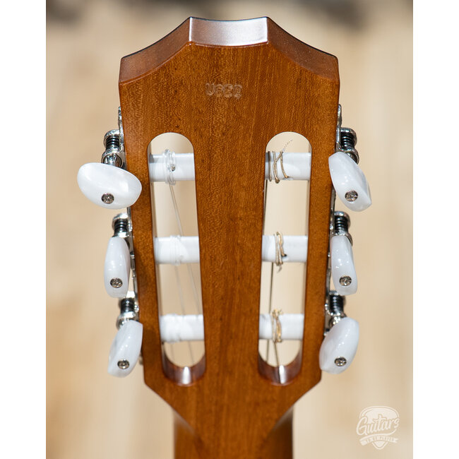 2021 Taylor 814ce-N Acoustic/Electric Nylon String Guitar w/ Case