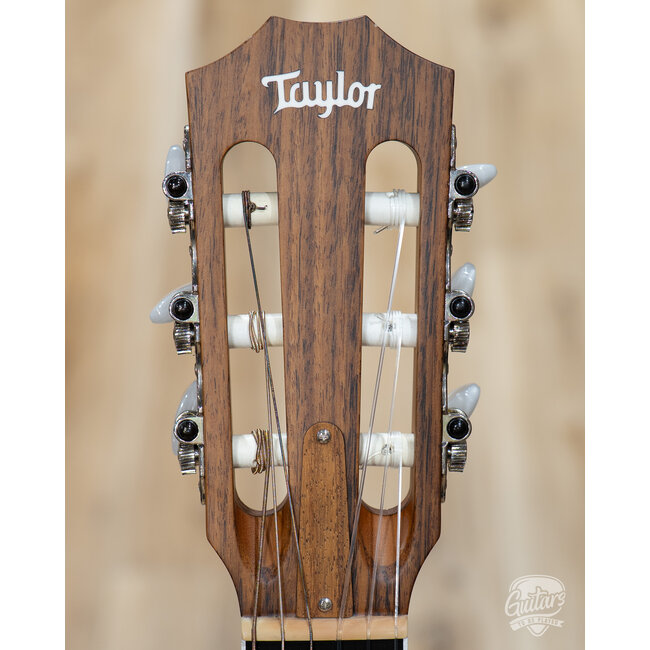 2015 Taylor 414ce-N Acoustic/Electric Nylon String Guitar w/ Case