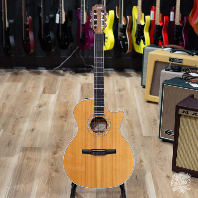 2015 Taylor 414ce-N Acoustic/Electric Nylon String Guitar w/ Case