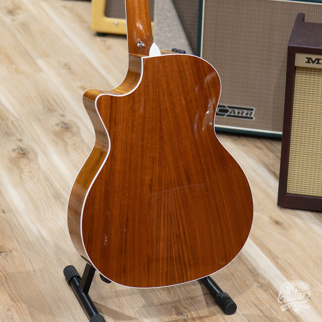 2015 Taylor 414ce-N Acoustic/Electric Nylon String Guitar w/ Case