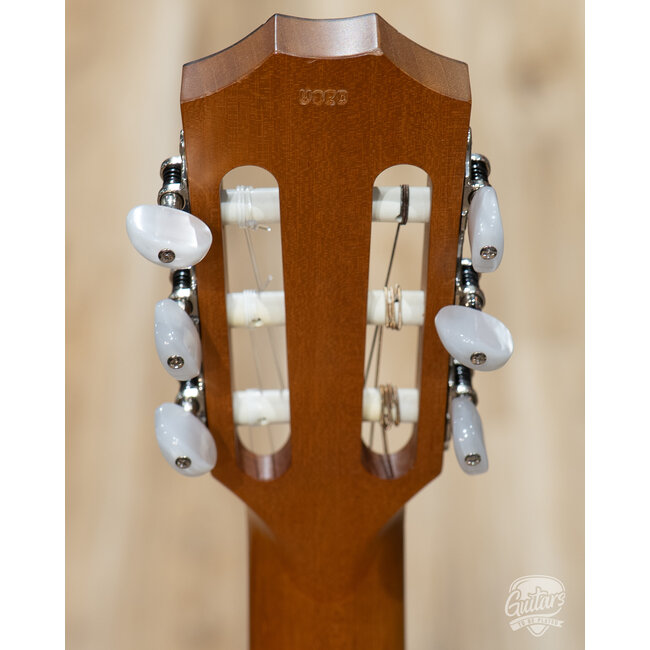 2015 Taylor 414ce-N Acoustic/Electric Nylon String Guitar w/ Case