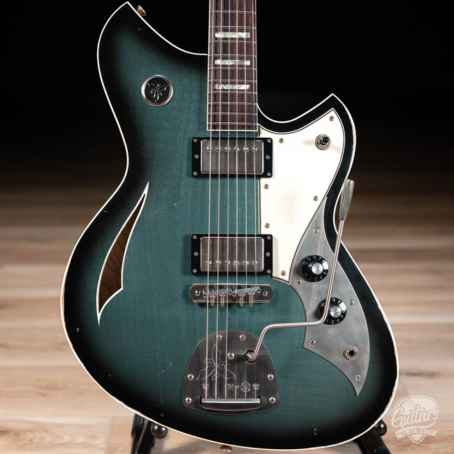 Novo Dealer Limited Miris JHH Maple Top Semi-Hollow Guitar – Pelham Burst