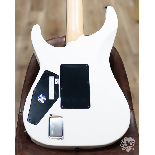 ESP E-II M-II Fishman Fluence Floyd Rose Guitar w/ Case – Snow White (B-stock)