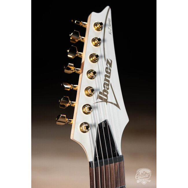 Ibanez K7YANG Head Korn Signature 7-String Guitar w/Bag – Matte White