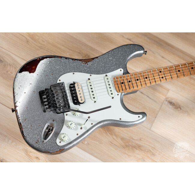 LsL Instruments Saticoy 22 HSS Floyd Rose Guitar – Ice Blue Sparkle over 3TSB