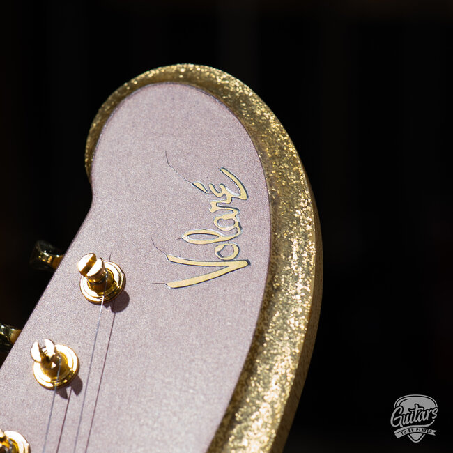 2020 Bilt Volaré Semi-Hollow Guitar w/ Case – "Hollywood Hills" Satin Burgundy Mist