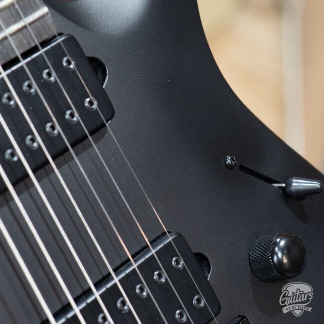 Ibanez K7YIN Munky Korn Signature 7-String Guitar w/Bag – Matte Black (Demo)