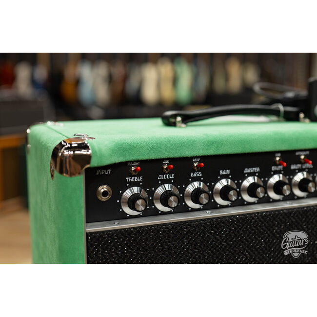 Amplified Nation Wonderland Overdrive V2 Tube-Rectified 50W Head – Emerald Suede