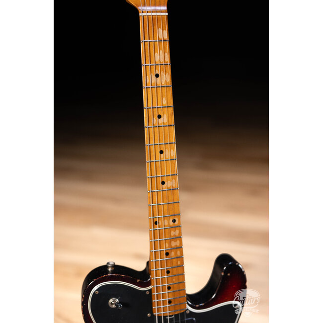 Friedman Vintage T Alder P-90 Guitar w/ Maple Neck – 3-Tone Burst Sparkle