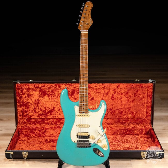 Shabat Lynx HSS Alder Body w/ Flame Roasted Maple Neck – Taos Turquoise