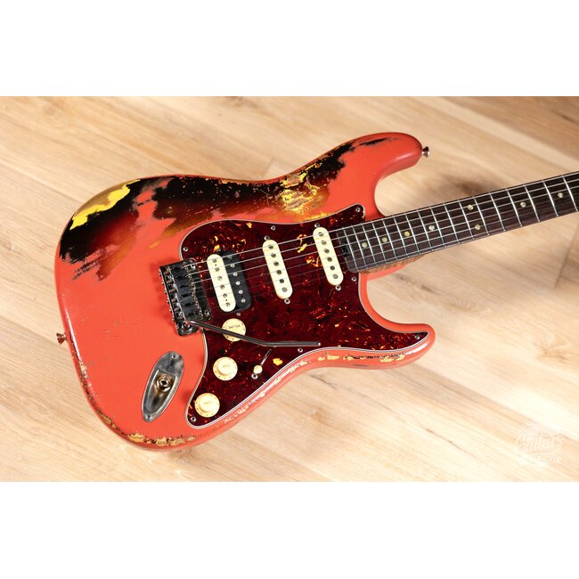 Shabat Lynx HSS Swamp Ash S-Style w/ Stainless Frets – Fiesta Red over 3TSB