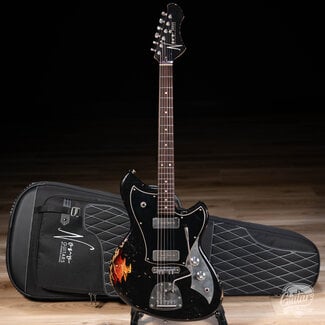 Novo Novo Dealer Limited Nucleus Serus J Guitar – Bull Black over ‘64 3-Tone Burst