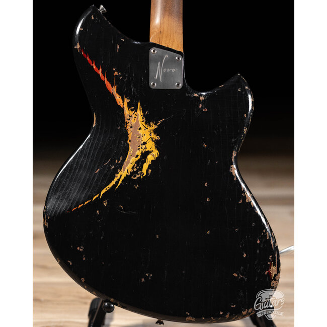 Novo Dealer Limited Nucleus Serus J Left-Handed Guitar–Bull Black over ‘64 Burst