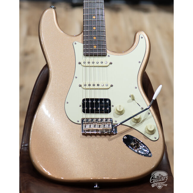 Used: Suhr Classic Antique Vintage Limited HSS w/ Bag – Firemist Gold Metallic