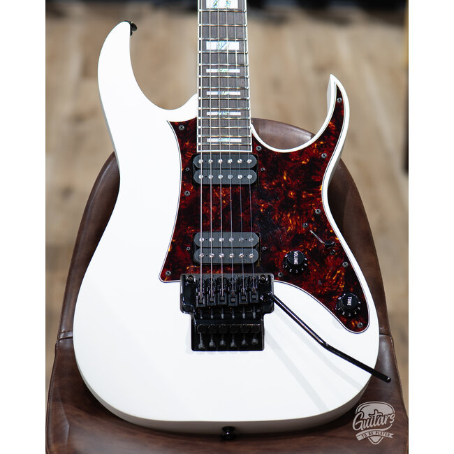 Ibanez RG653DX Prestige HH Guitar w/ Case – White Flat (Demo)
