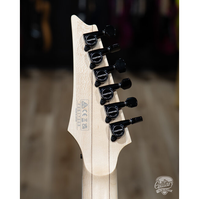 Ibanez RG653DX Prestige HH Guitar w/ Case – White Flat (Demo)