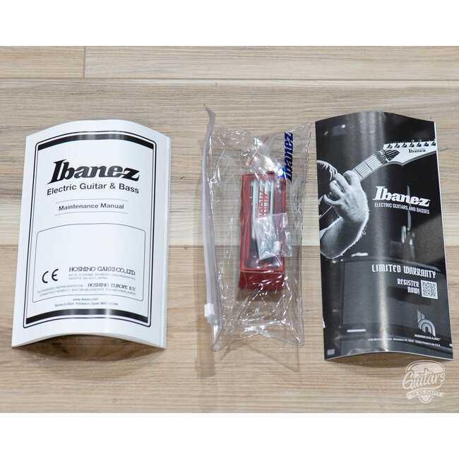 Ibanez RG653DX Prestige HH Guitar w/ Case – White Flat (Demo)
