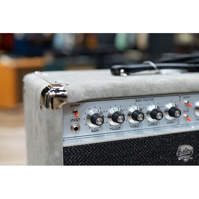 Amplified Nation Ampliphonix & Gain 50W Combo w/ Half Power Switch –Silver Suede