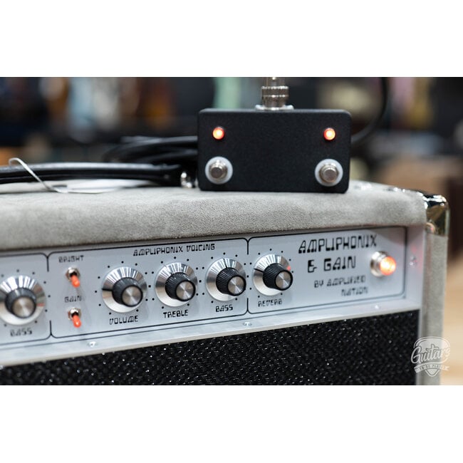 Amplified Nation Ampliphonix & Gain 50W Combo w/ Half Power Switch –Silver Suede