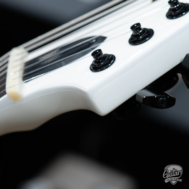ESP E-II M-II 7B Baritone 7-String Evertune Guitar w/ Case – Pearl White (B-stock)