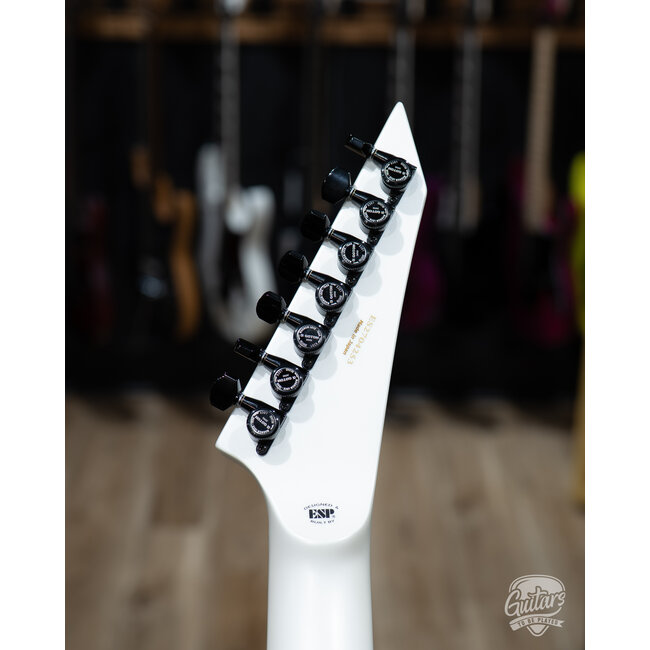ESP E-II M-II 7B Baritone 7-String Evertune Guitar w/ Case – Pearl White (B-stock)