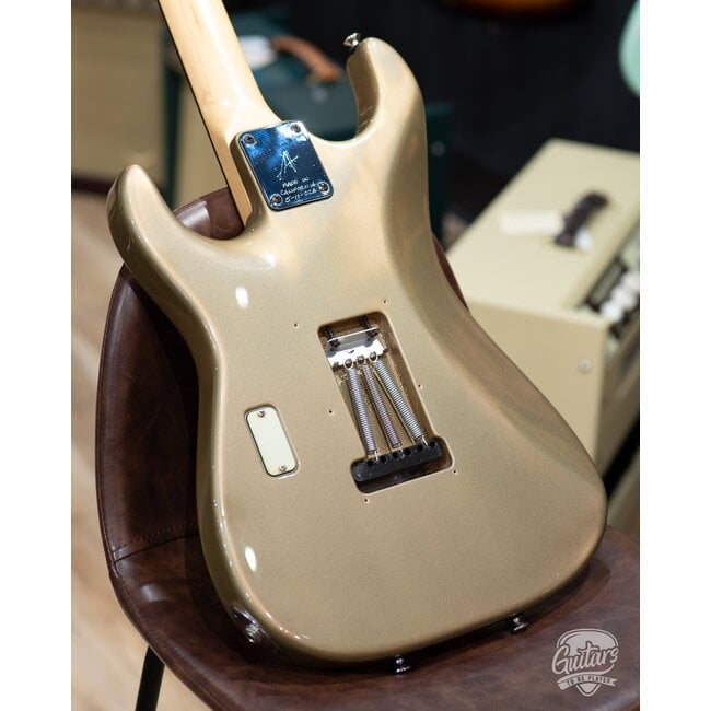 2002 Tom Anderson Classic SSS Alder Guitar w/ Gig Bag – Shoreline Gold