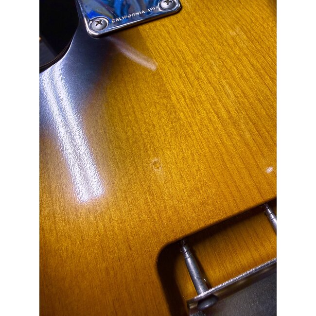 Xotic XSC-1 Alder S-Style w/ Roasted Flame Maple Neck – 2-Tone Burst (Demo)