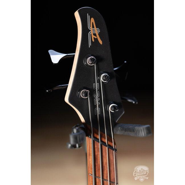 Dingwall D-ROC Standard 4-String Bass – Matte Ferrari Green