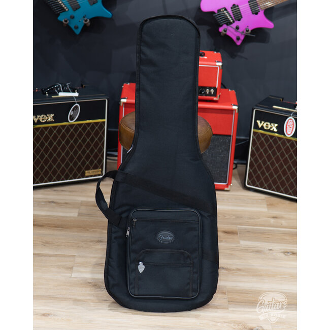 2020 Fender American Performer HSS Stratocaster w/ Bag – Aubergine