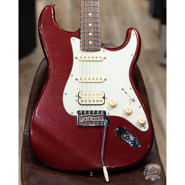 2020 Fender American Performer HSS Stratocaster w/ Bag – Aubergine