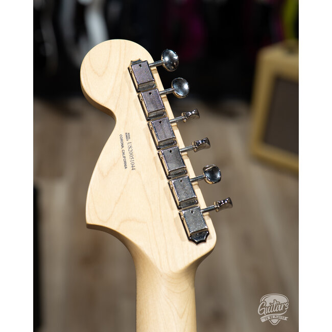 2020 Fender American Performer HSS Stratocaster w/ Bag – Aubergine