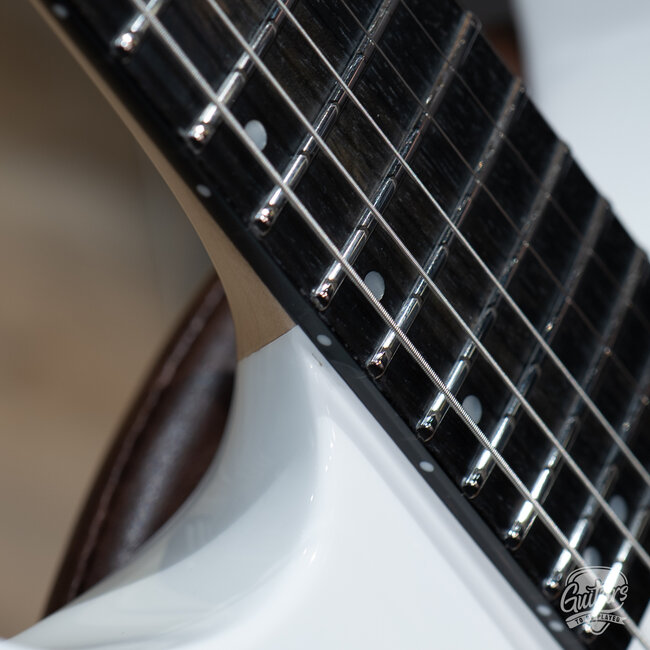 ESP E-II M-I NT Neck Thru Fishman Guitar w/ Case – Snow White (B-stock)