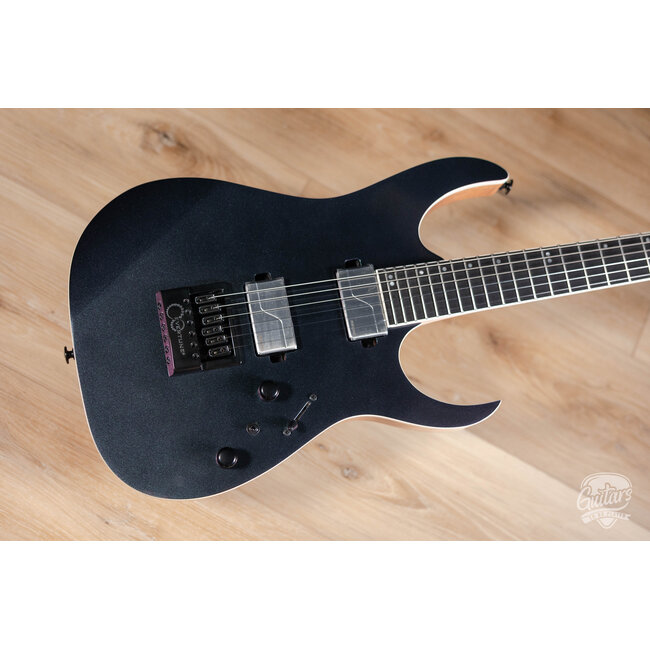 Ibanez RG5121RET Prestige Evertune Guitar w/Case - Polar Lights Flat