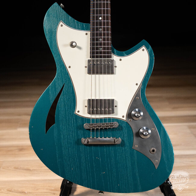 Novo Custom Miris H2 w/ 24.75" Scale & Fralin Pure PAF's – Ocean Turquoise