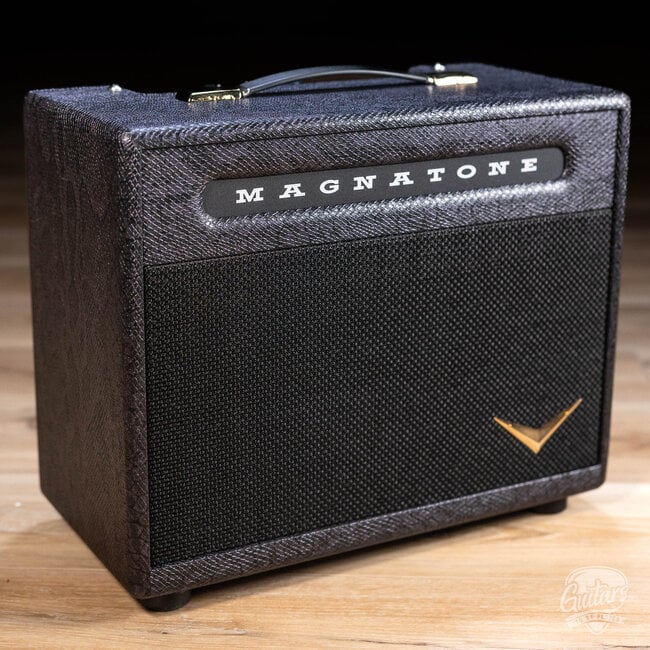 Magnatone Lil' Viper 8-Watt Tube 1x8" Combo Amp – Slash Purple Python