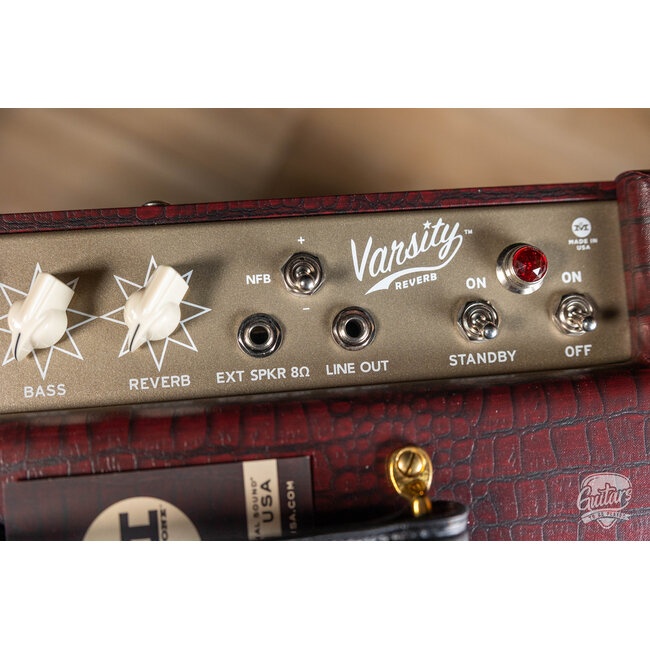 Magnatone Varsity Reverb 15W 1x12” Point-To-Point Wired – Cathedral Burgundy
