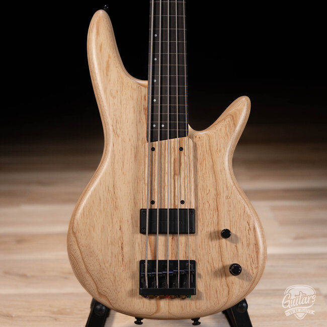 Ibanez GWB1005NTF Gary Willis Signature Fretless 5-String – Flat Natural