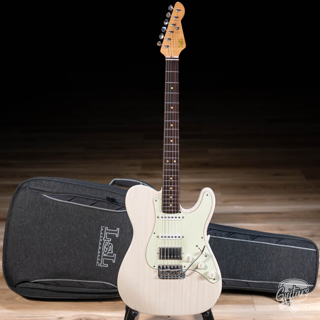 LsL Instruments Sati-Bone ERA 22 Swamp Ash Guitar w/ Roasted Neck –Vintage Cream