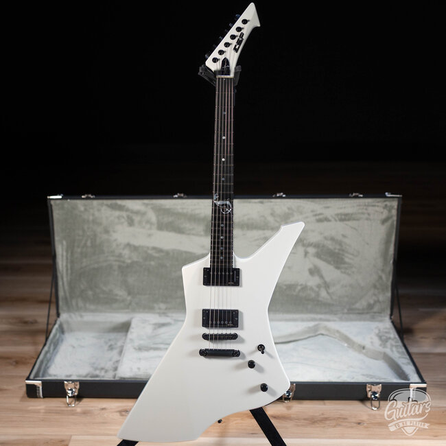 ESP Snakebyte James Hetfield Signature Custom Shop Guitar – Snow White